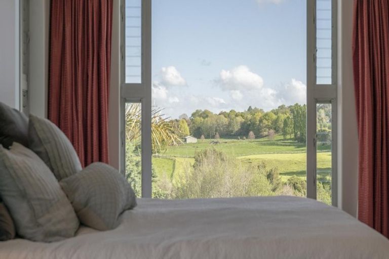 Photo of property in 18 Sheriff Place, Riverlea, Hamilton, 3216