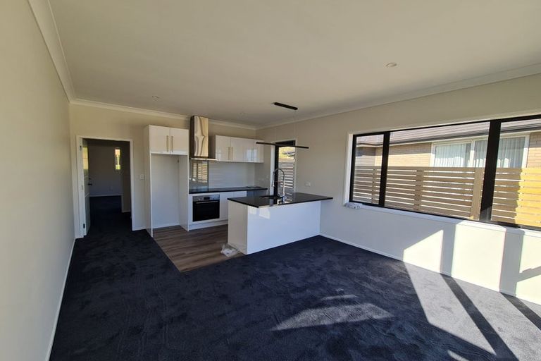 Photo of property in Queen Charlotte Drive, Aotea, Porirua, 5024