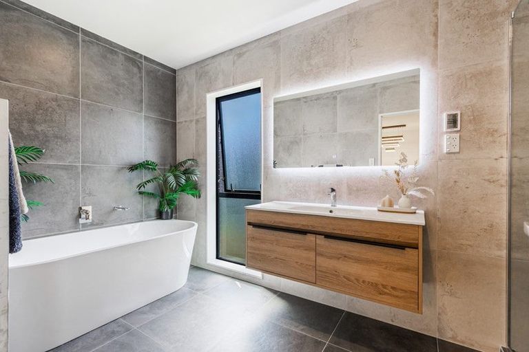 Photo of property in 134 Totara Road, Whenuapai, Auckland, 0618