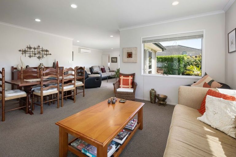 Photo of property in 15 Maniaroa Drive, Katikati, 3129