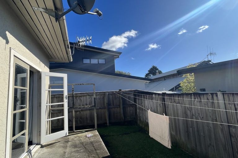 Photo of property in 5b Hughes Avenue, Hokowhitu, Palmerston North, 4410