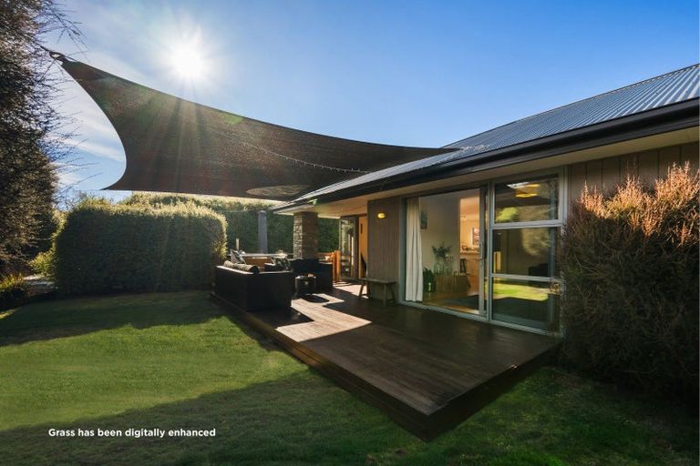 Photo of property in 11 Hikuwai Drive, Albert Town, Wanaka, 9305
