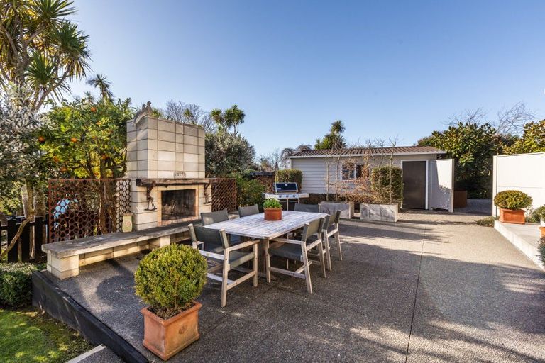 Photo of property in 11 Greenwood Road, Havelock North, 4130