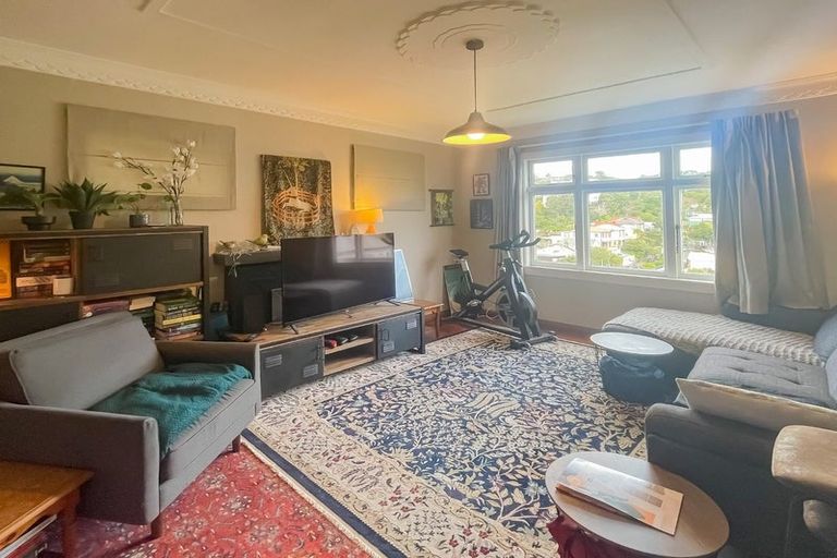 Photo of property in 12 Essex Street, Aro Valley, Wellington, 6021