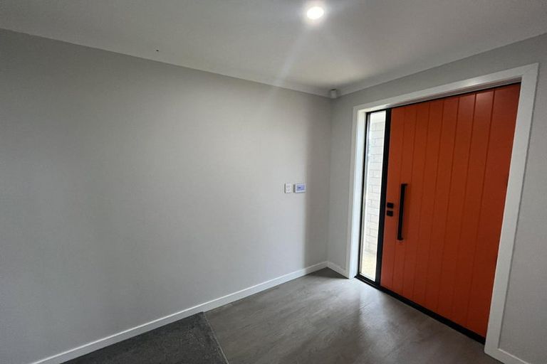 Photo of property in 2 Trafalgar Street, Levin, 5510