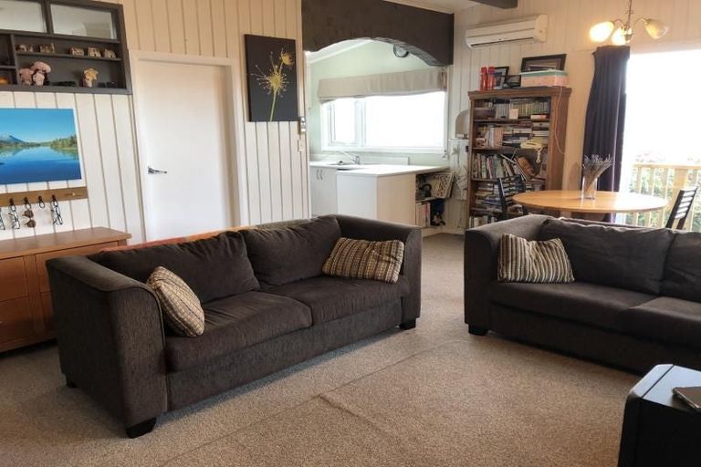 Photo of property in 94b Dowse Drive, Maungaraki, Lower Hutt, 5010