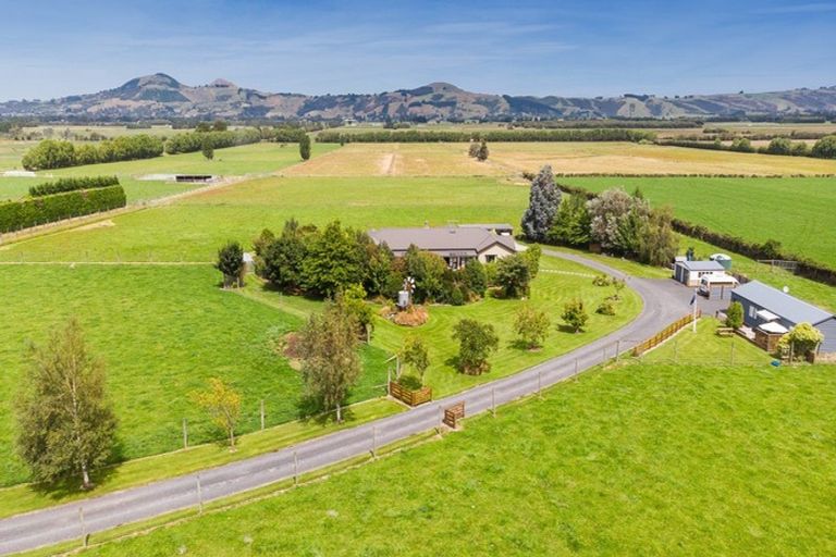 Photo of property in 461 Outram-mosgiel Road, Riverside, Outram, 9073