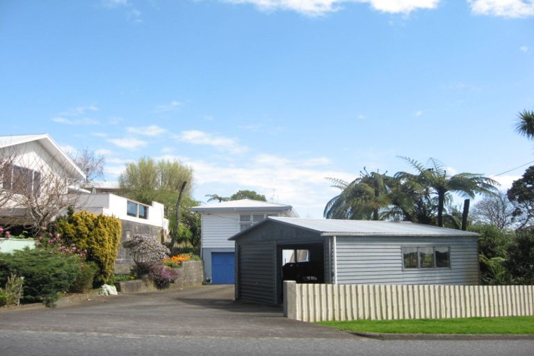 Photo of property in 54 Queens Road, Glen Avon, New Plymouth, 4312