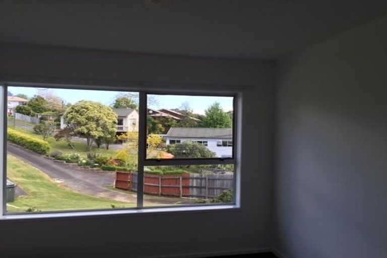 Photo of property in 2/23 Kenmure Avenue, Forrest Hill, Auckland, 0620