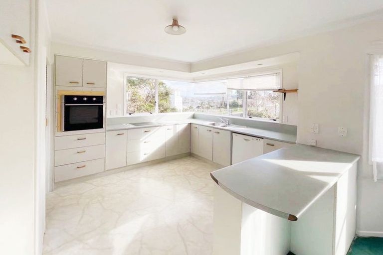 Photo of property in 108a Royal Road, Massey, Auckland, 0614