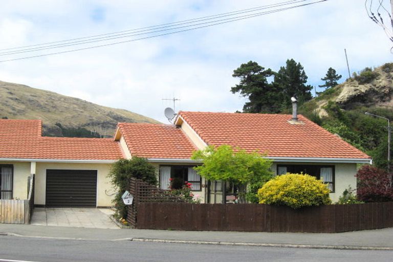 Photo of property in 2/2 Colenso Street, Sumner, Christchurch, 8081