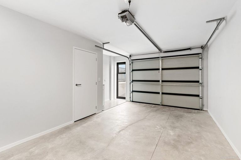 Photo of property in 57 Weir Lane, Silverdale, 0932