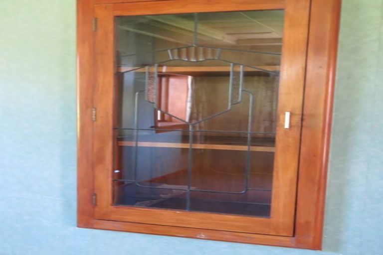 Photo of property in 13 Hunter Street, Edendale, 9825