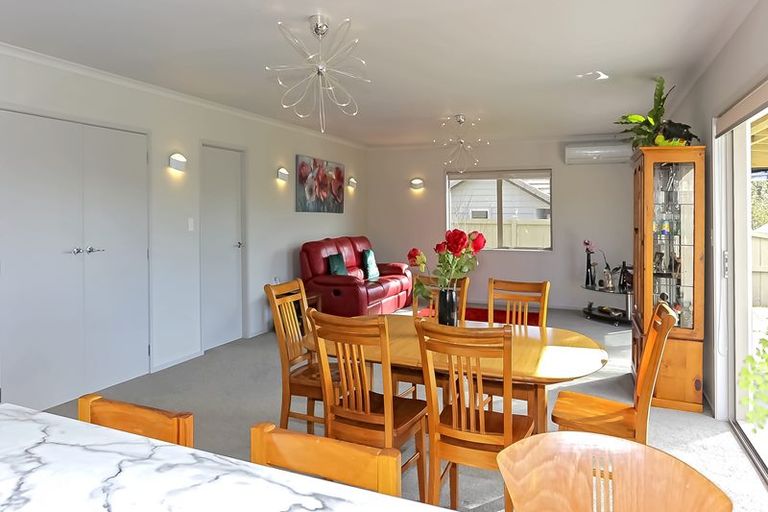Photo of property in 162 Oteki Park Drive, Welcome Bay, Tauranga, 3112