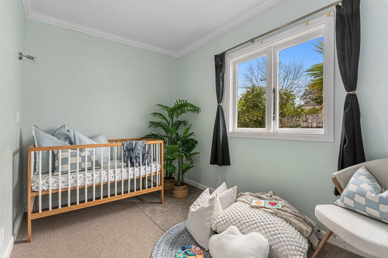 Photo of property in 98 Anzac Road, Morningside, Whangarei, 0110