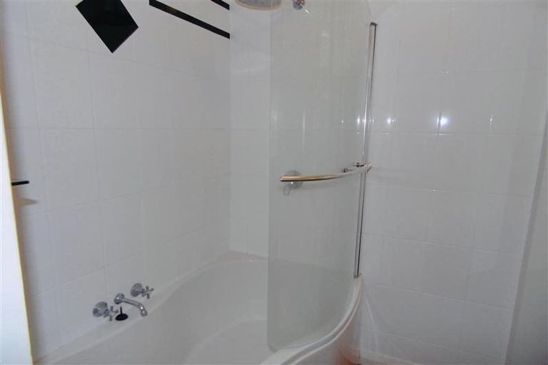 Photo of property in 9 Beach Street, Fitzroy, New Plymouth, 4312