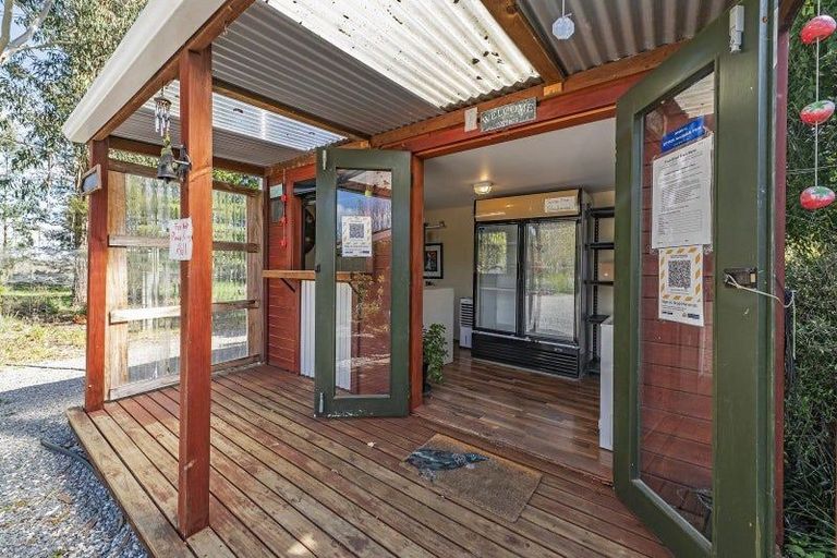 Photo of property in 1520 Tram Road, Swannanoa, Rangiora, 7475