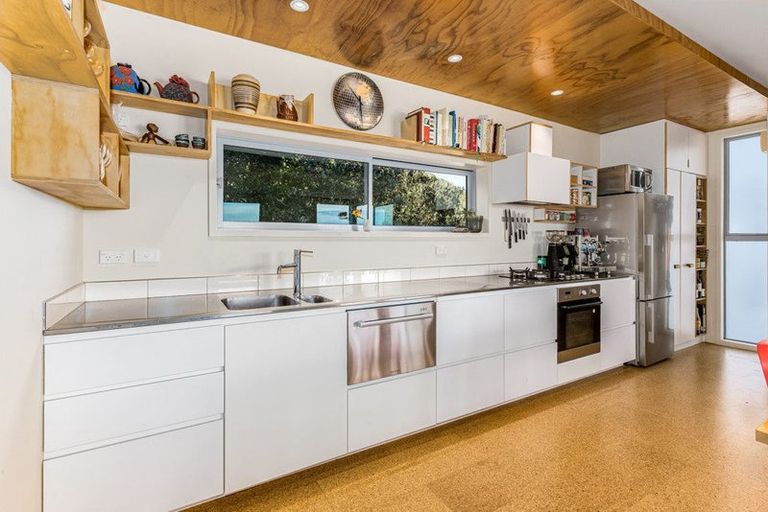 Photo of property in 67a Sidlaw Street, Strathmore Park, Wellington, 6022