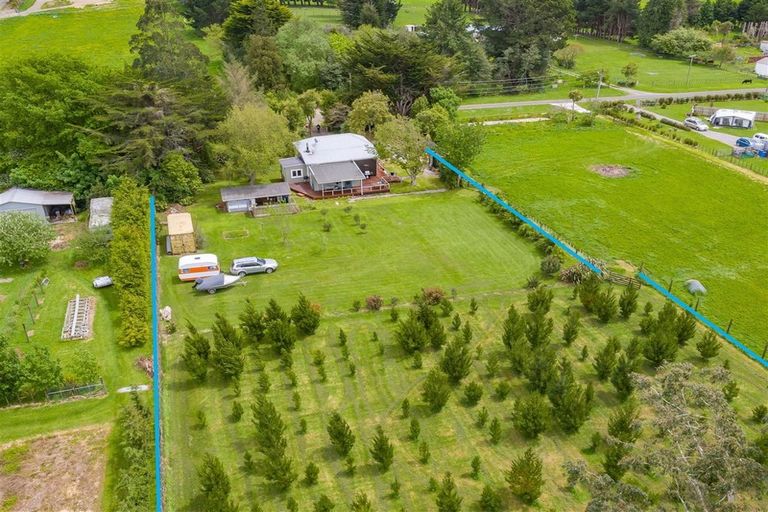 Photo of property in 49 Bright Street, Eketahuna, 4900