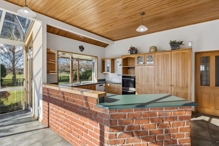 Photo of property in 102 Huntly Road, Outram, 9073