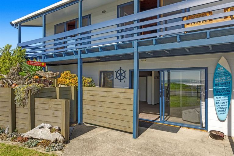 Photo of property in 220 Ocean Road, Ohope, 3121