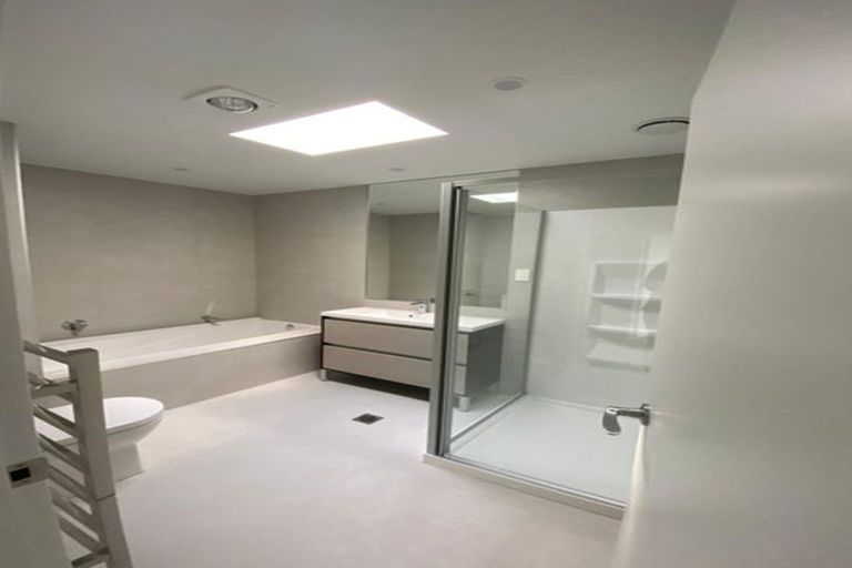 Photo of property in 10 Richard Petterd Way, Swanson, Auckland, 0614