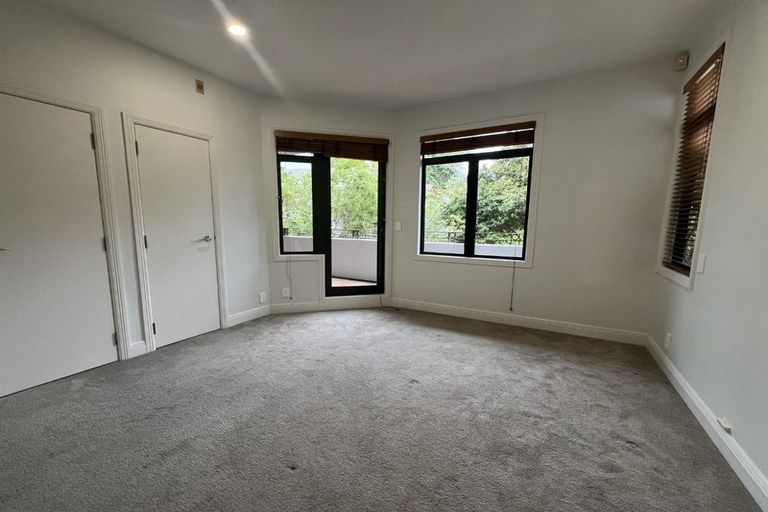 Photo of property in 103a Victoria Road, Devonport, Auckland, 0624