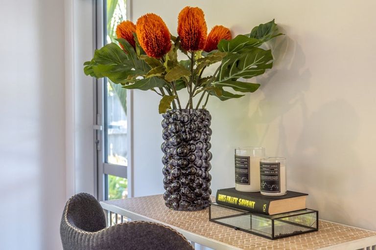 Photo of property in 19 Sea View Road, Ostend, Waiheke Island, 1081