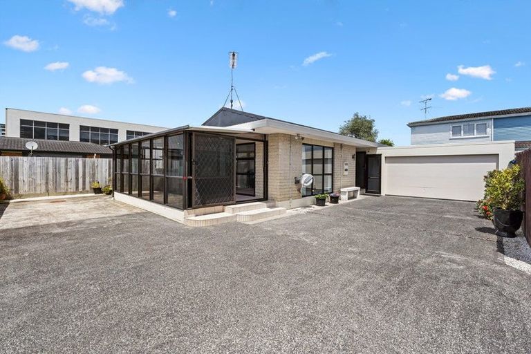 Photo of property in 2/4 Edward Avenue, Otara, Orewa, 2023