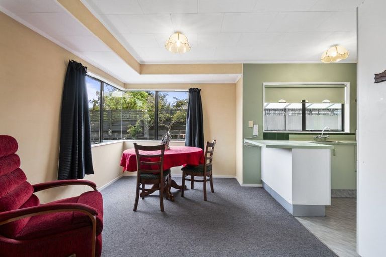 Photo of property in 12 Mansell Crescent, Bulls, 4818