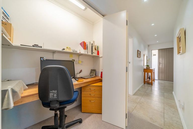 Photo of property in 1151a Fergusson Drive, Clouston Park, Upper Hutt, 5018