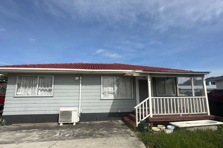 Photo of property in 34 Ferndown Avenue, Papatoetoe, Auckland, 2025