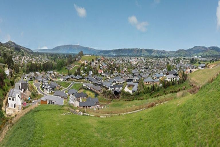 Photo of property in 10 Carnea Heights, Mosgiel, 9024