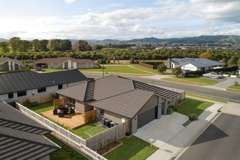 Photo of property in 2 Dyer Lane, Cambridge, 3434