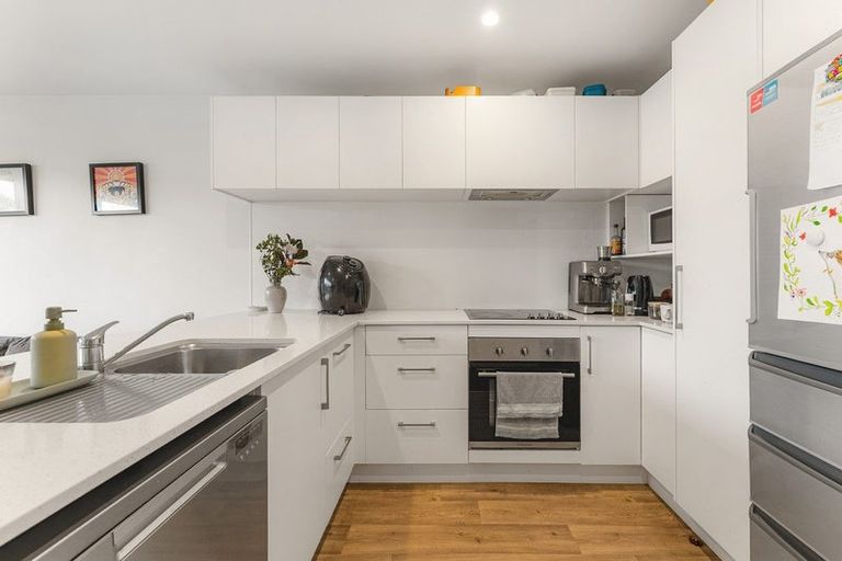 Photo of property in 2/63 Tawa Street, Mount Maunganui, 3116