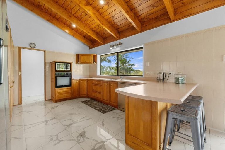 Photo of property in 14 Peters Lane, Taupaki, Henderson, 0782