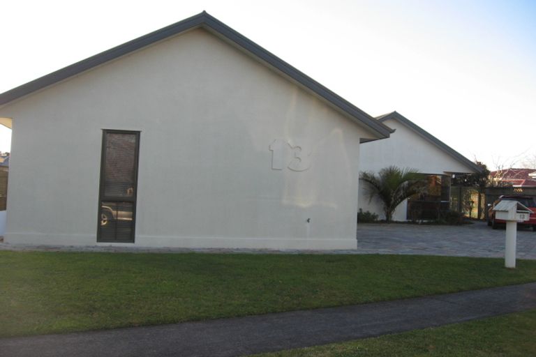 Photo of property in 13 Kingsford Mews, Hamilton East, Hamilton, 3216