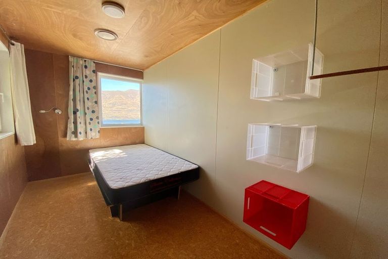 Photo of property in 9 Cameron Place, Fernhill, Queenstown, 9300