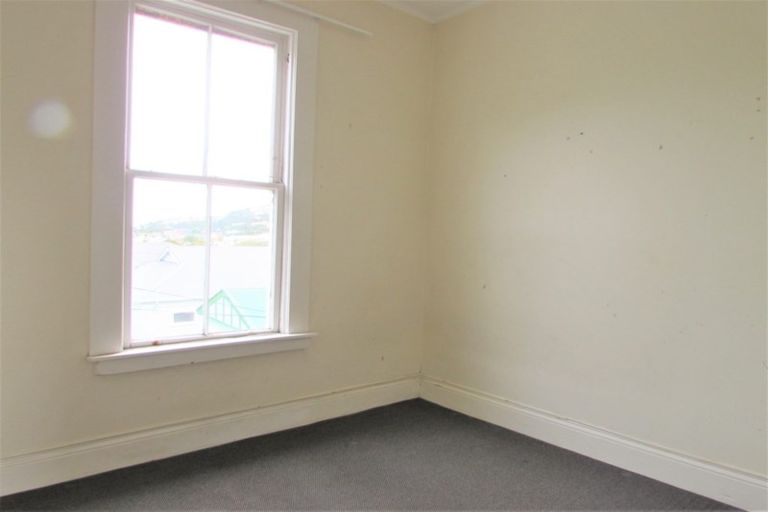 Photo of property in 4/110 Clyde Street, Island Bay, Wellington, 6023