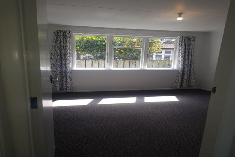 Photo of property in 30a Benge Crescent, Clouston Park, Upper Hutt, 5018