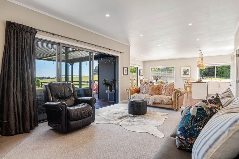 Photo of property in 767 Mokau Road, Mimi, Urenui, 4377