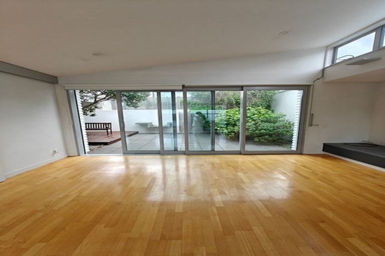 Photo of property in 81 Ludlam Street, Seatoun, Wellington, 6022