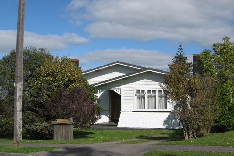 Photo of property in 5 Willis Street, Marton, 4710