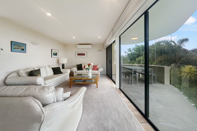 Photo of property in 2/40 Walter Street, Hauraki, Auckland, 0622