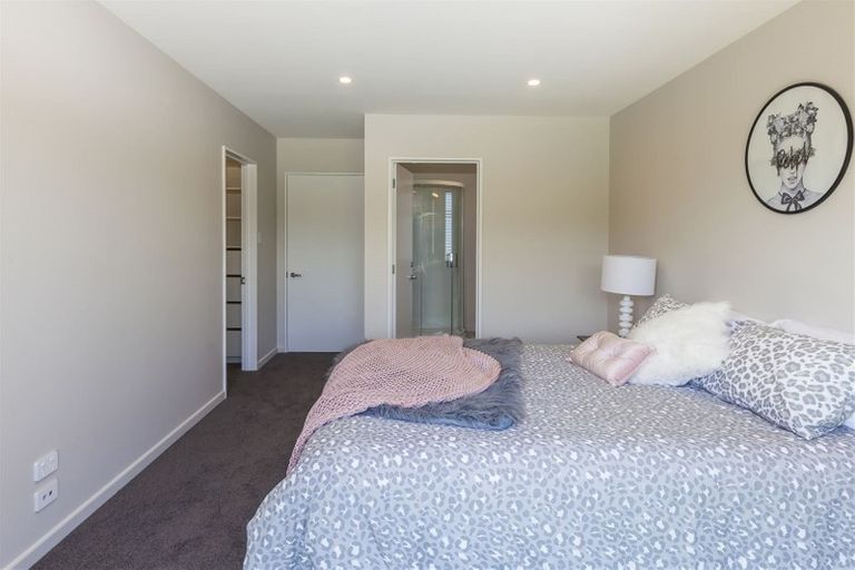 Photo of property in 11 Kingsbridge West, Burwood, Christchurch, 8083