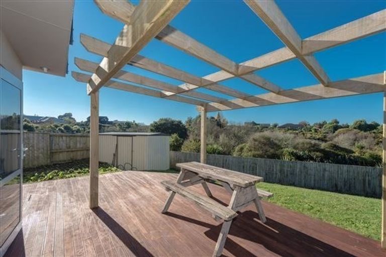 Photo of property in 48 Coleraine Drive, Rototuna, Hamilton, 3210