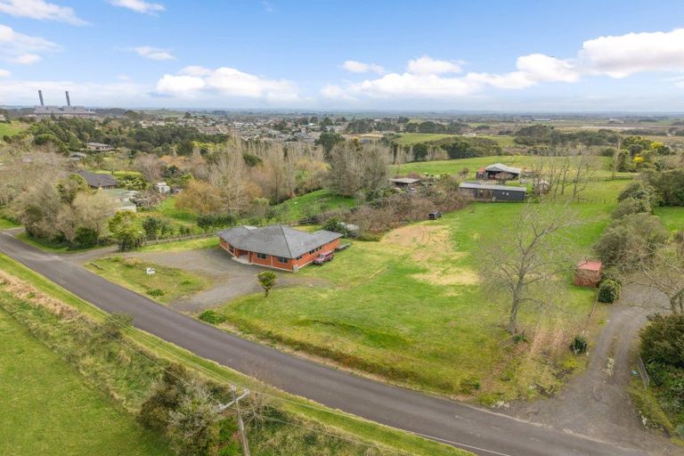 Photo of property in 193 Kimihia Road, Huntly, 3771
