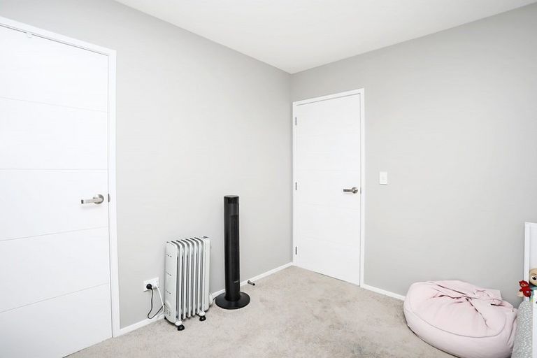 Photo of property in 18 Rosewood Drive, Rosedale, Invercargill, 9810