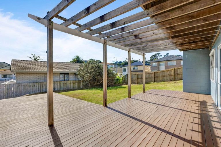 Photo of property in 686a Whangaparaoa Road, Stanmore Bay, Whangaparaoa, 0932