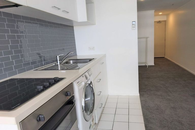 Photo of property in Waldorf Bankside Apartments, 4e/8 Bankside Street, Auckland Central, Auckland, 1010